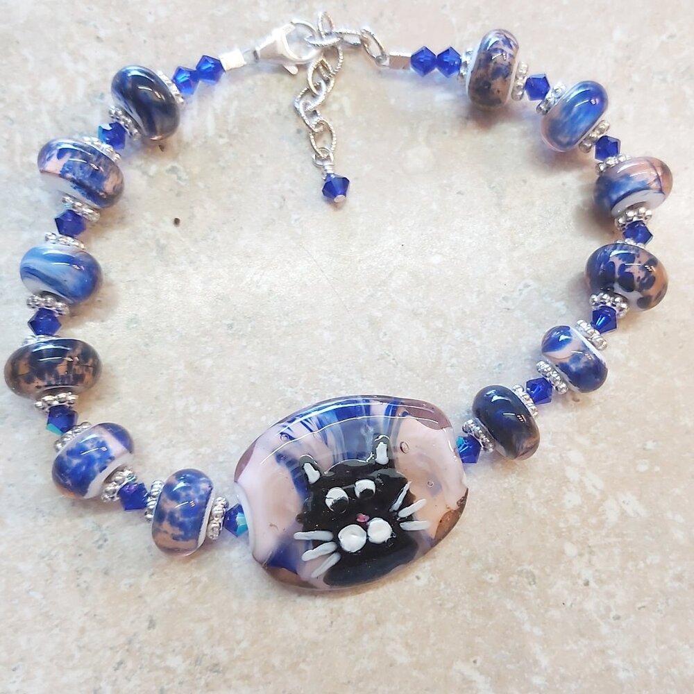Cat lampwork glass beaded bracelet   sterling 8-91/2" extender